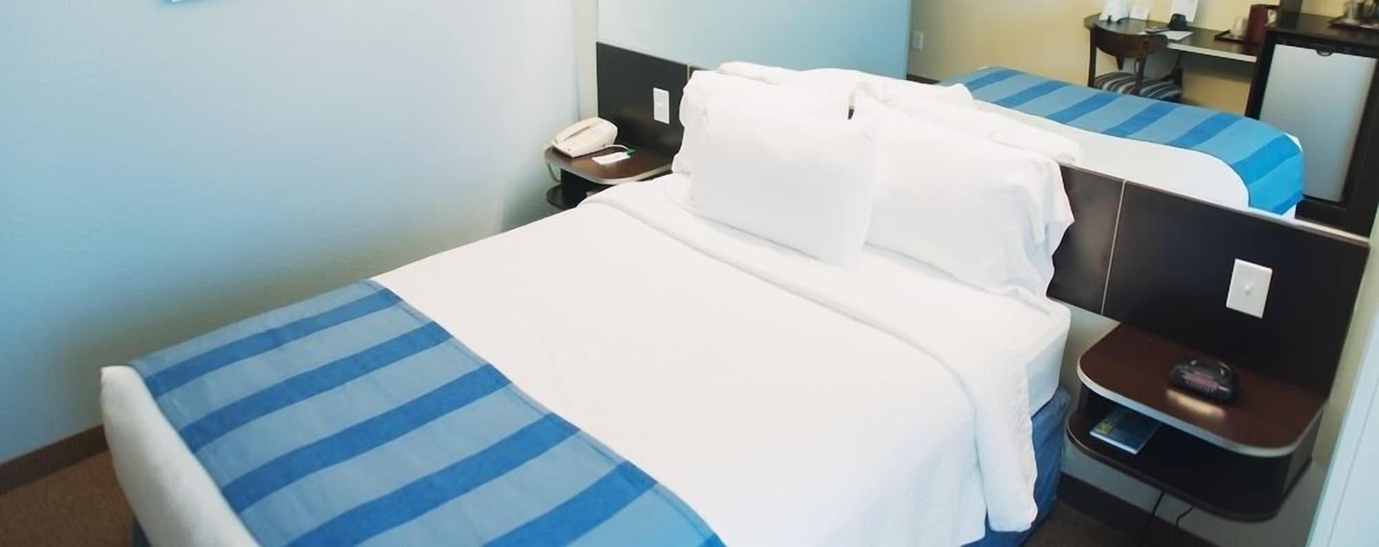 Three Rivers Inn & Suites بورت أرثر المظهر الخارجي الصورة